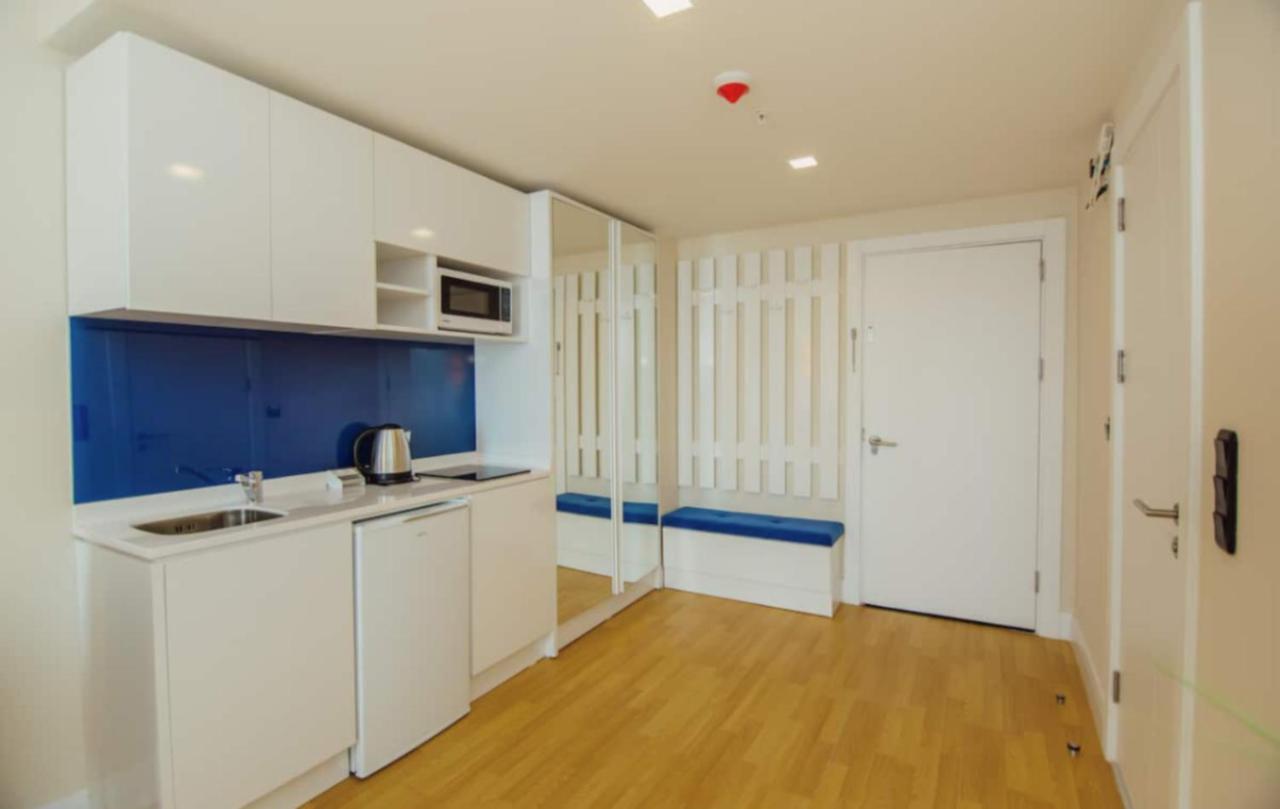 Orbi City Batumi Sea View Aparthotel Bagian luar foto
